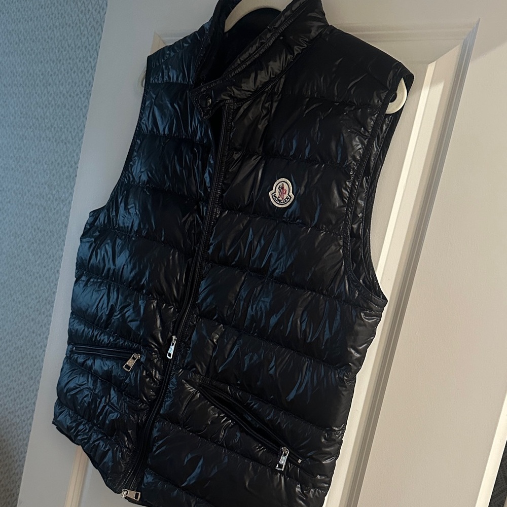 Authentic Moncler Gui Mens Black Vest SIZE 3